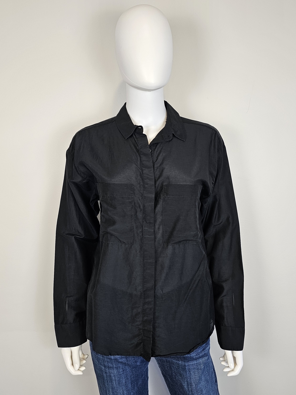 Grana Black Collared Long Sleeve Button Closure Top Sz S